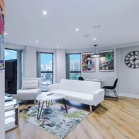 Monopoly Wallz - Sleeps 3 Leeds (West Yorkshire)